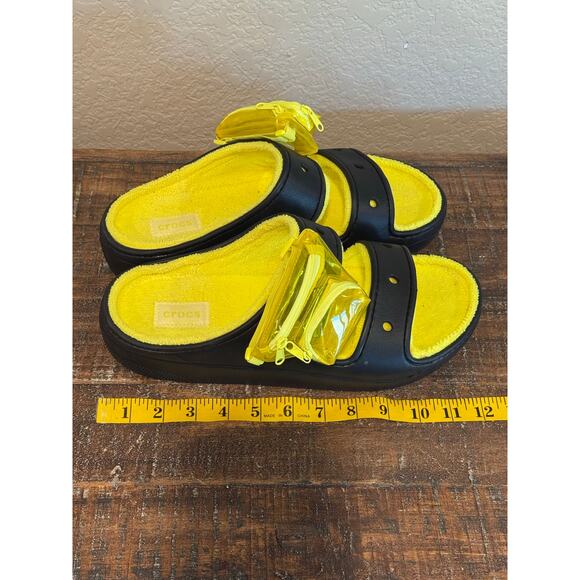 Men\'s Crocs Classic Cozzzy Towel Sandal Black Yellow Slide Mini Pouch Sz 10 main image 8